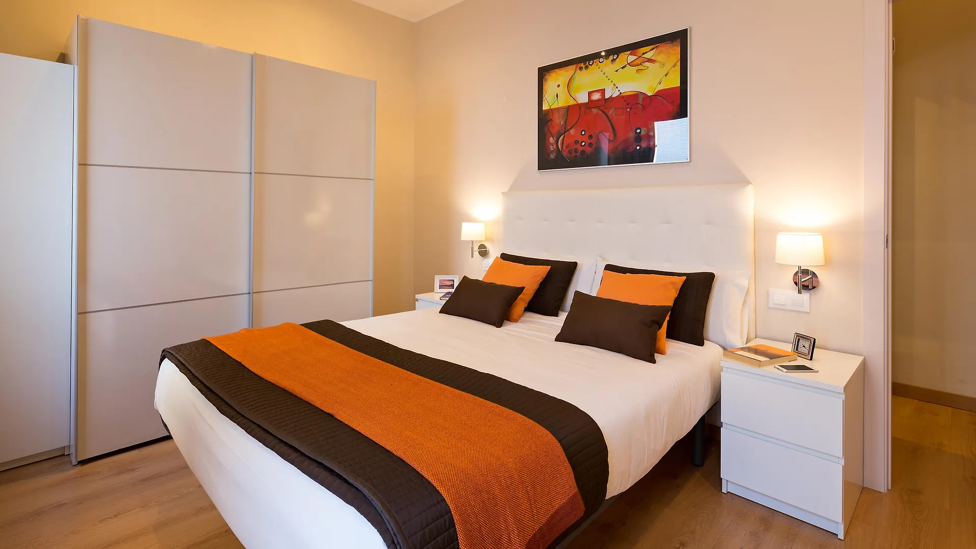 Lugaris Rambla Apartments Barcelona