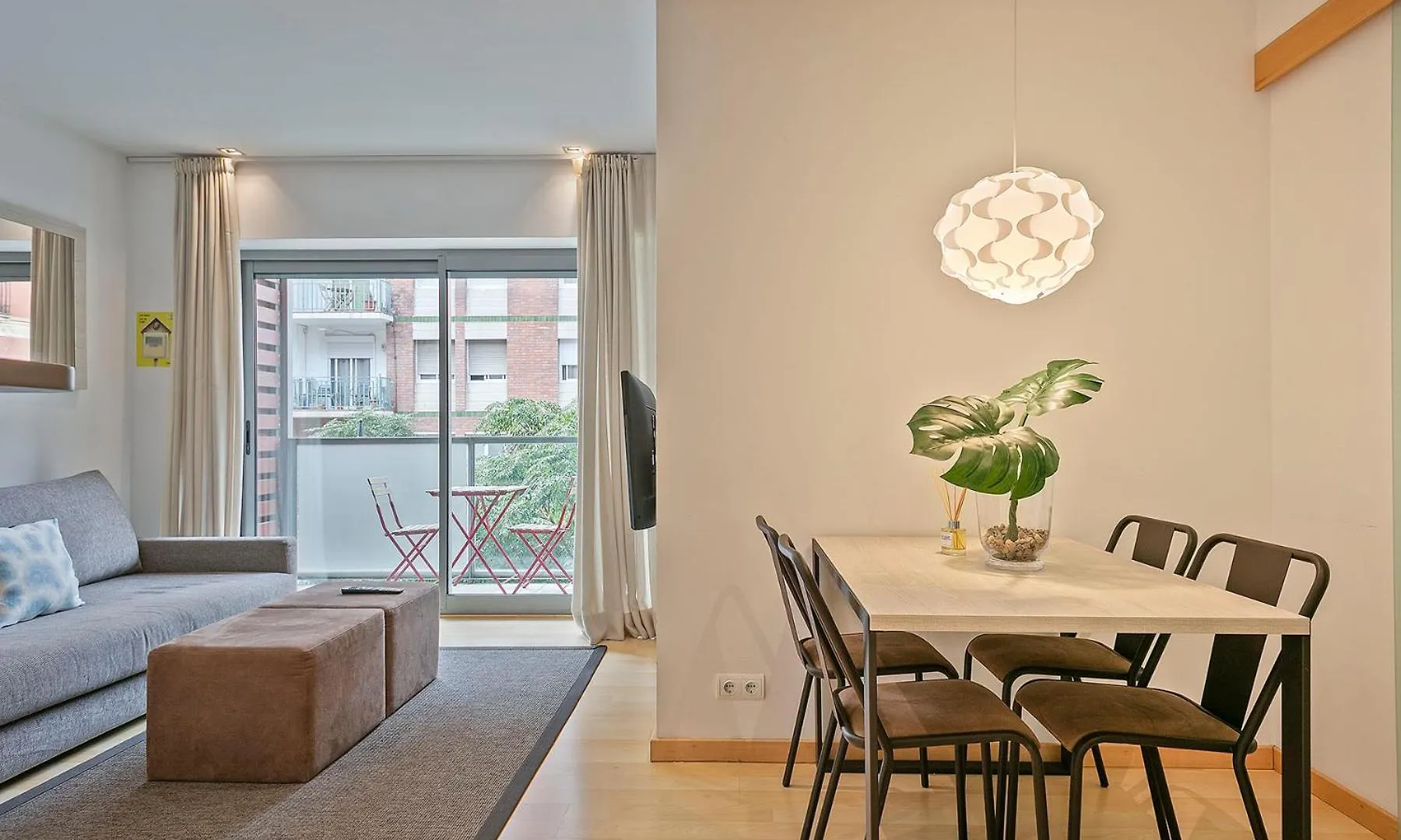 Lugaris Rambla Apartments Barcelona
