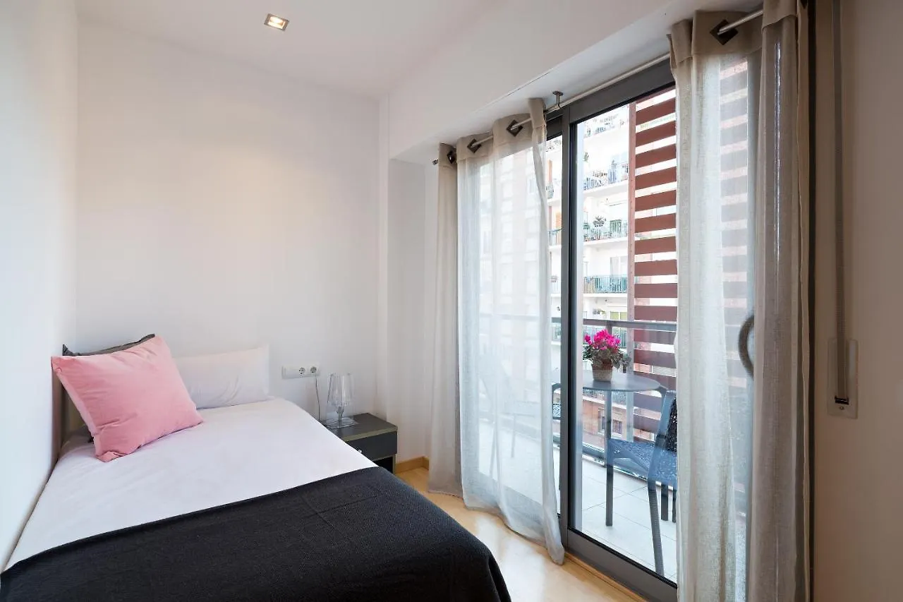 Lugaris Rambla Apartments Barcelona