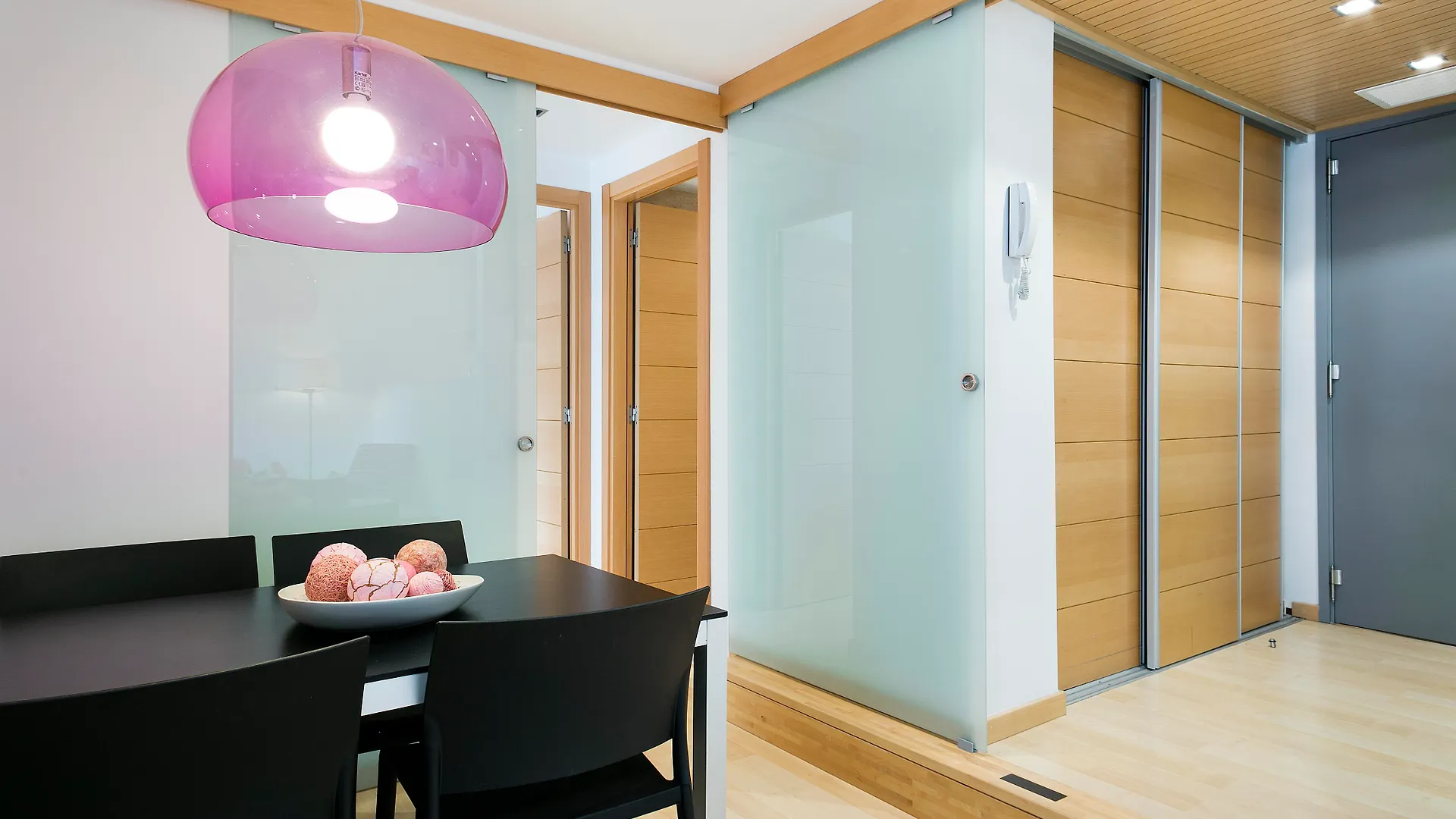 Lugaris Rambla Apartments Barcelona