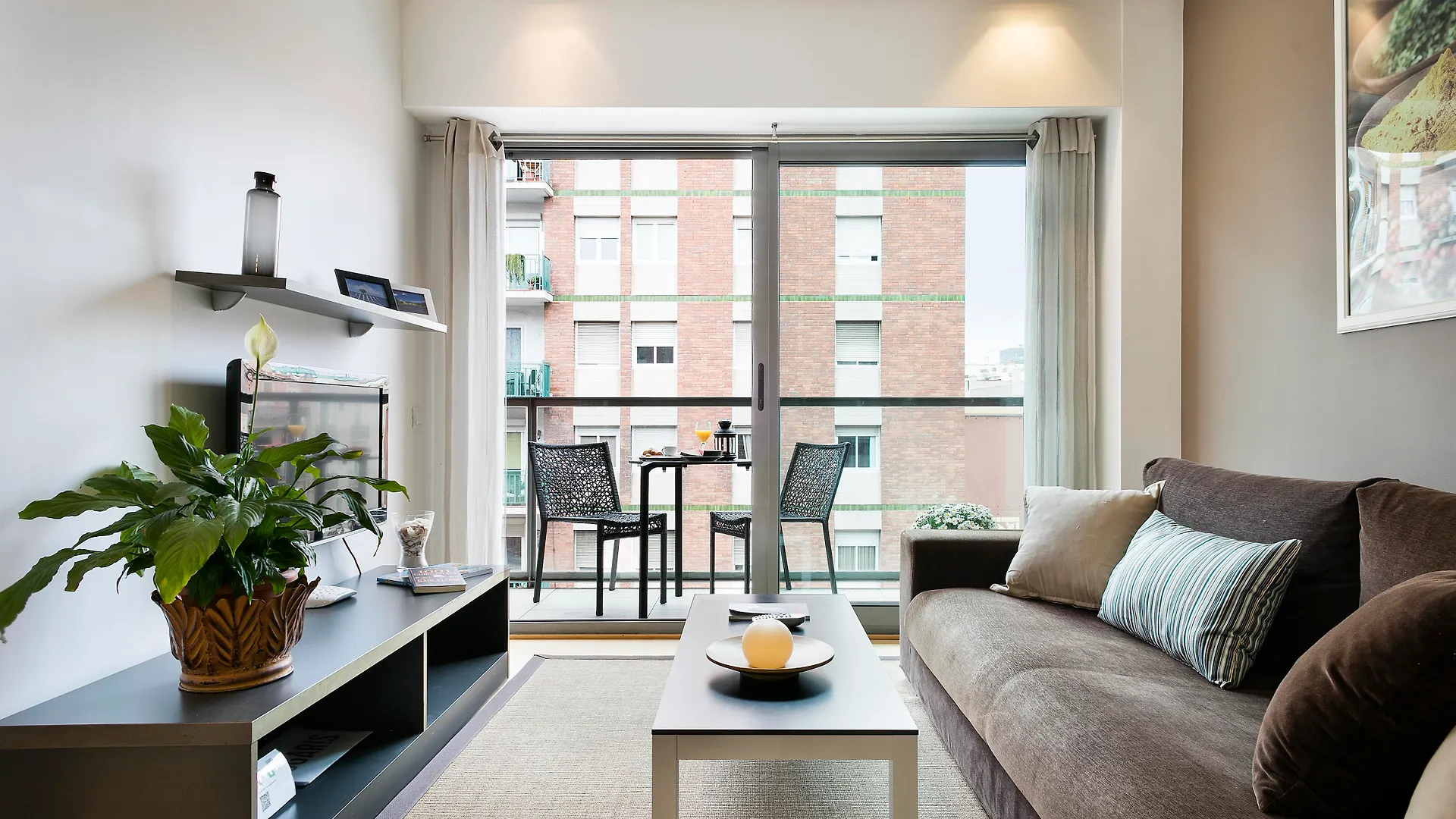 Lugaris Rambla Apartments Barcelona