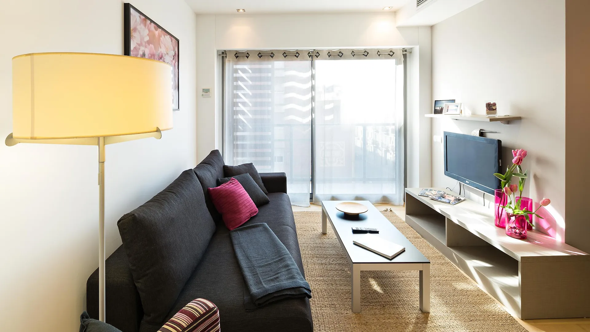 Lugaris Rambla Apartments Barcelona