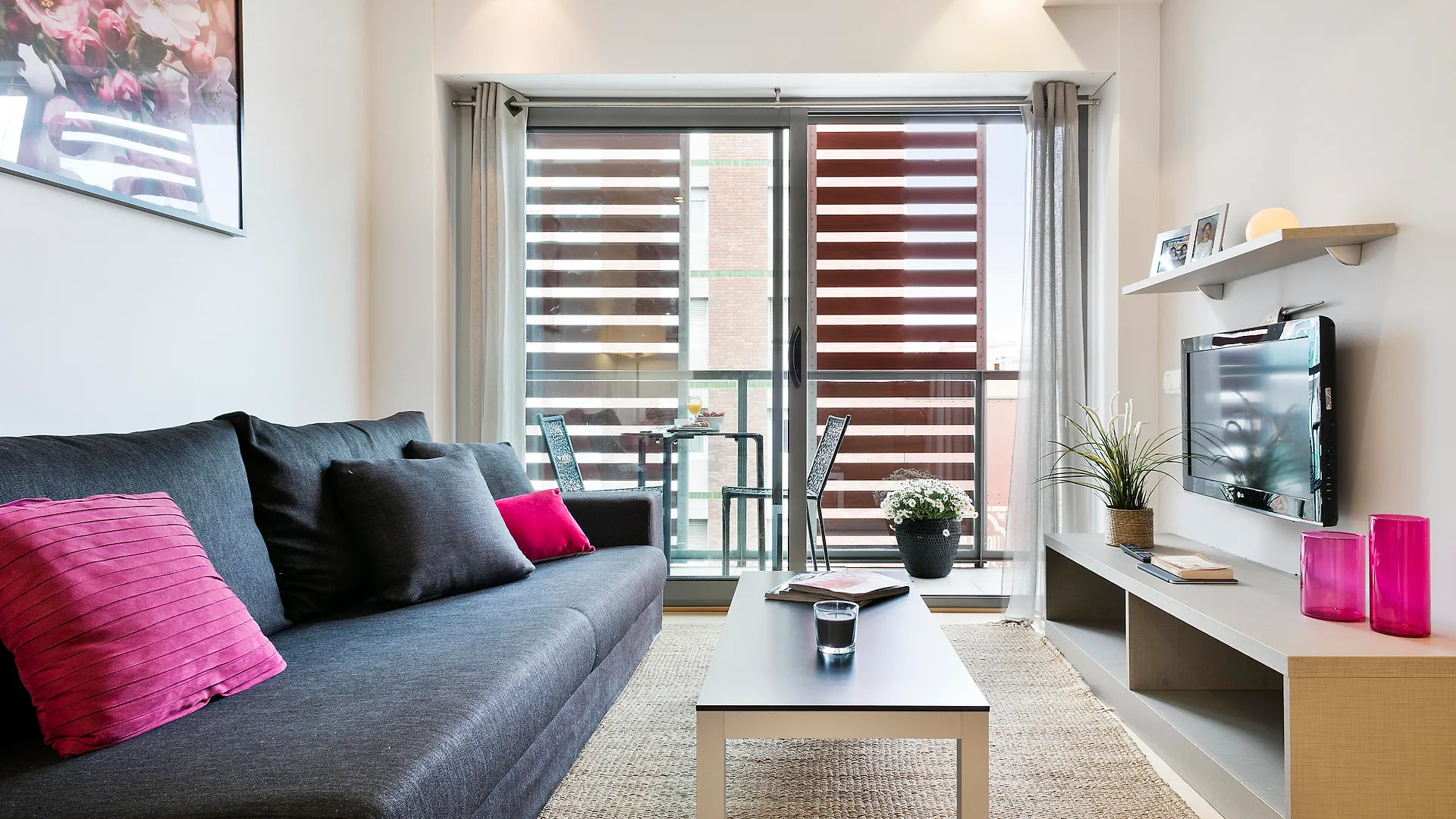 Lugaris Rambla Apartments Barcelona