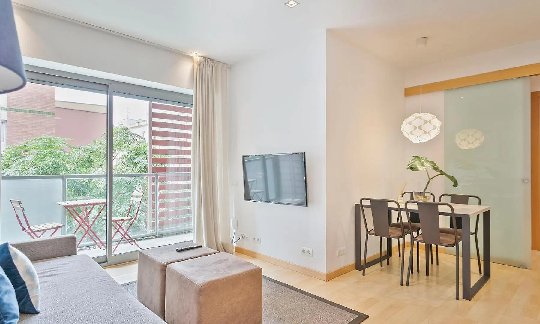 Lugaris Rambla Apartments Barcelona 0*,