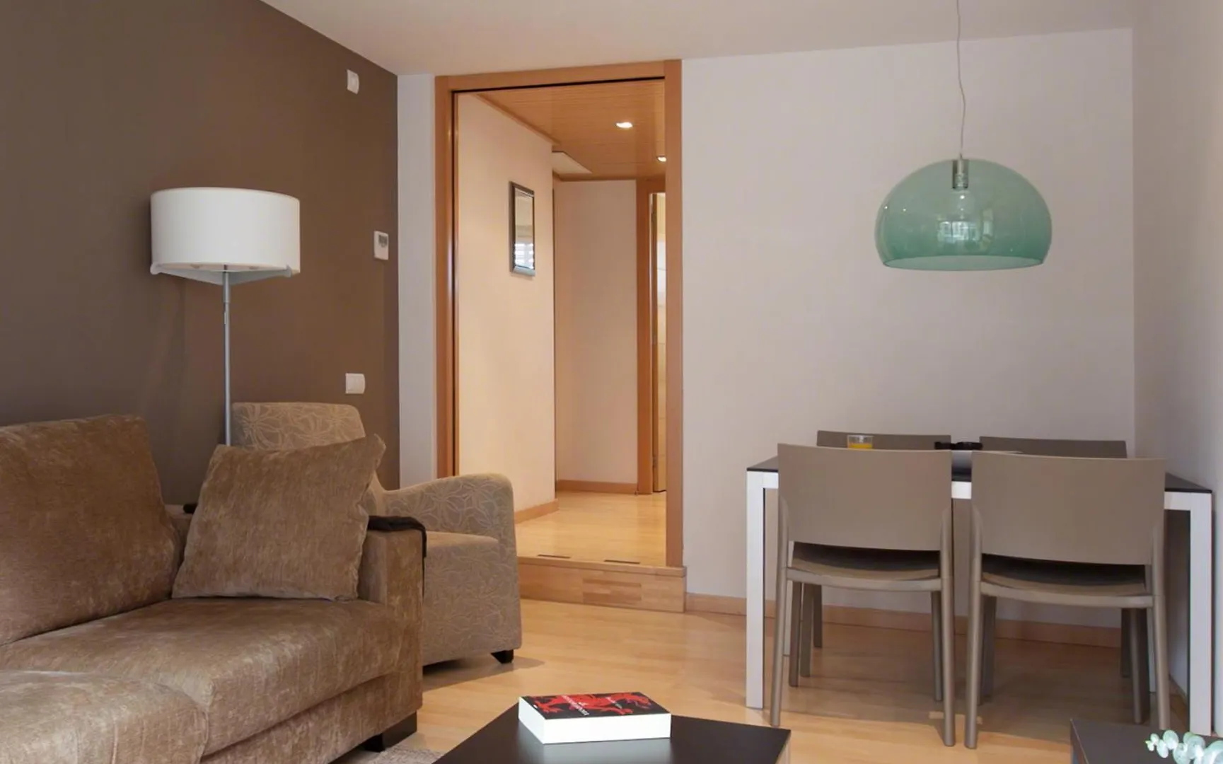 Lugaris Rambla Apartments Barcelona