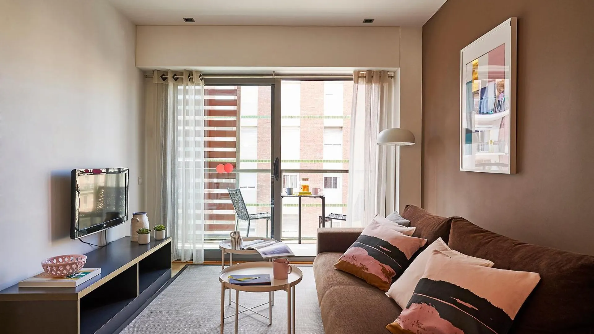 Lugaris Rambla Apartments Barcelona